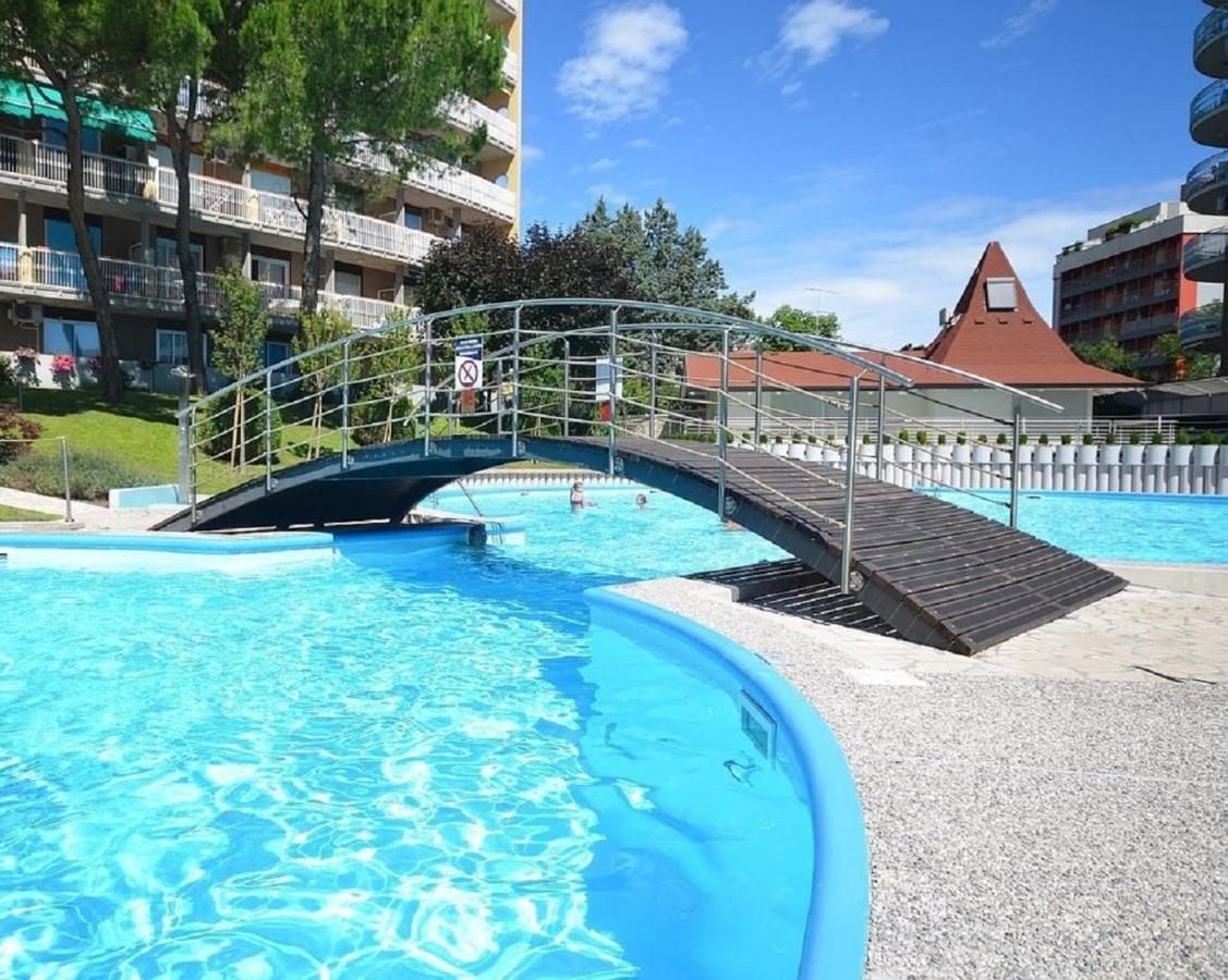 Residence La Duna Lignano Sabbiadoro Eksteriør bilde